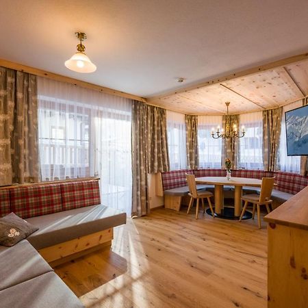 Appartementhaus Adlerblick Mayrhofen Zewnętrze zdjęcie